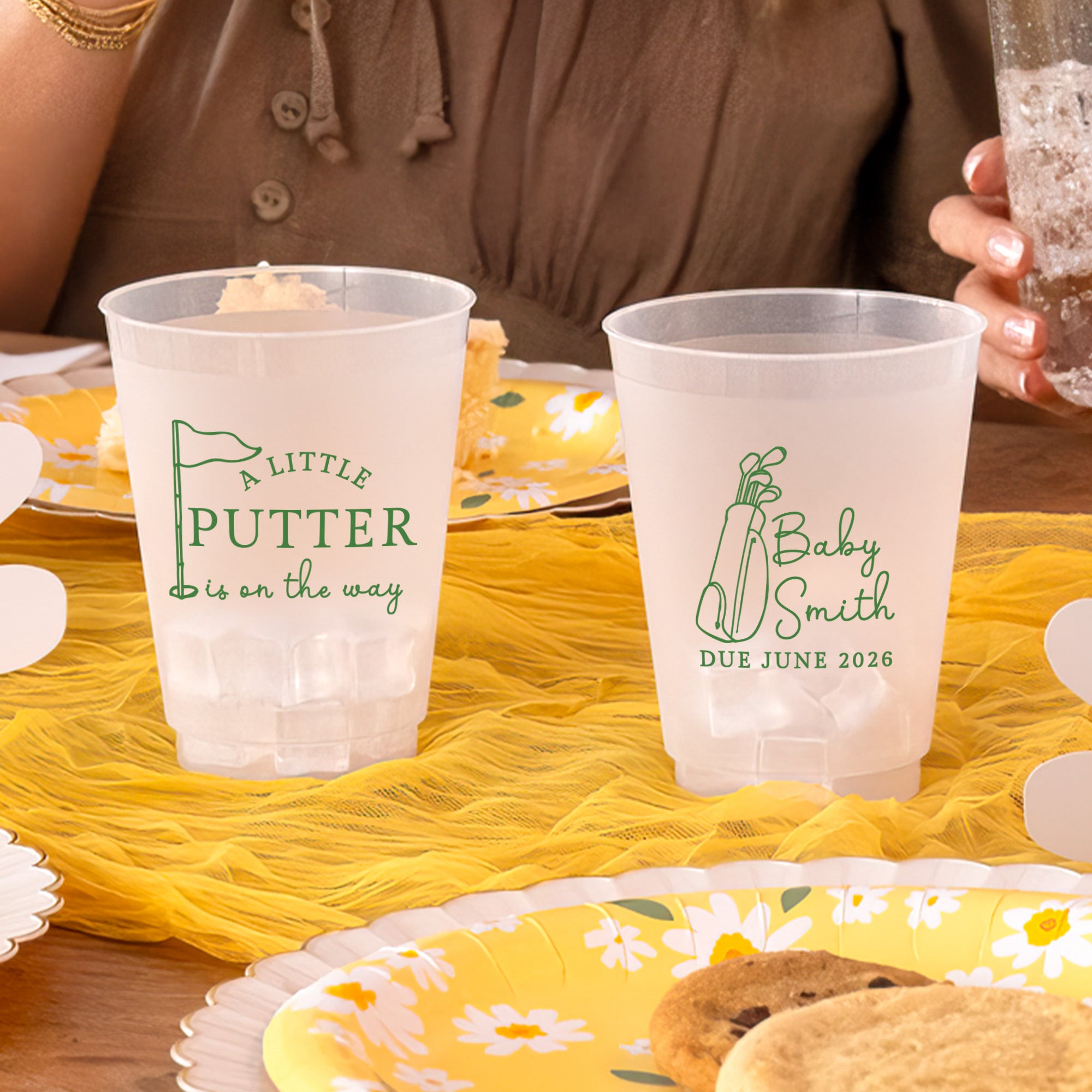 Baby Shower Little Putter On The Way - Frosted Cups